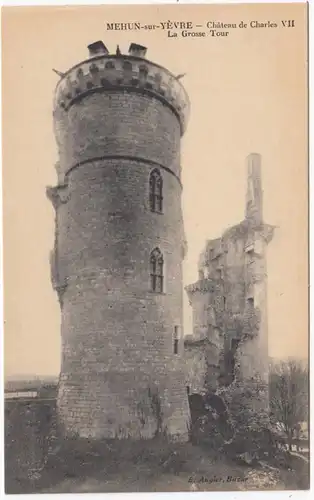 CPA Mehun sur Yevre Chateau de Charles VII La Grosse Tour, ungel.