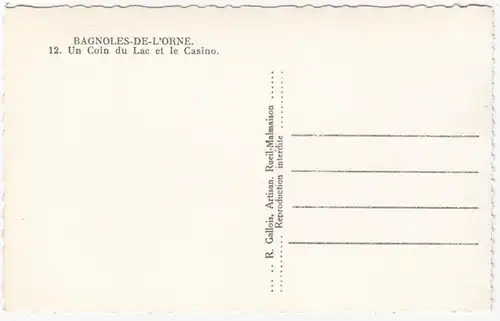 CPA Bagnoles de L'Orne, Un Coin du Lac et le Casino, ohn.