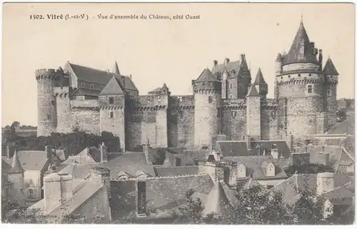 CPA Vitre, Vue d'ensemble du Chateau, Cote Ouest, unhl.