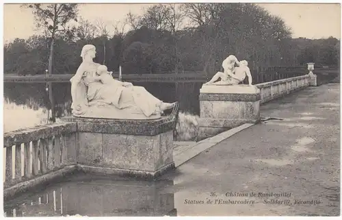 CPA Chateau de Rambouillet, Statues de l'Embarcadere, ungel.