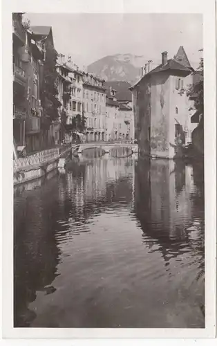 CPA Annecy, Le vieux Quai, ungel.