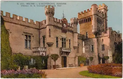 CPA L'Auvergne Issoire, Chateau de la Grangefort, gel. 1950