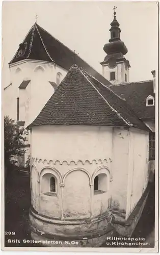 AK Stylo stoles latérales, chapelle chevalier et chœur d'église, gel. 1947