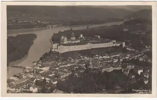 AK Melk sur le Danube, photo aérienne, gel. 1938