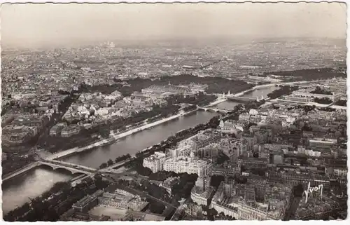 CPM, Paris, En Flanant, Vue panoramique prise de la Tour Eiffel, ungel.