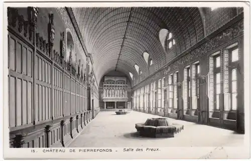 CP Chateau de Pierrefonds, Salle des Preux, ungel.