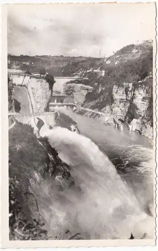 CP Genissiat, Canal evacuateur et saut de ski, ungel.