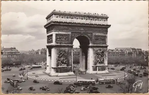 CPA Paris, L'Arc de Triomphe et la Place l'Etoile, ungel.