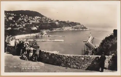 CPA Nice, L Tante du Port et le Mont Boron, ohn.