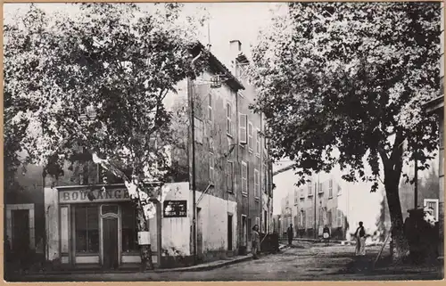 CPA Puget-Ville, Rue principale, ungel.