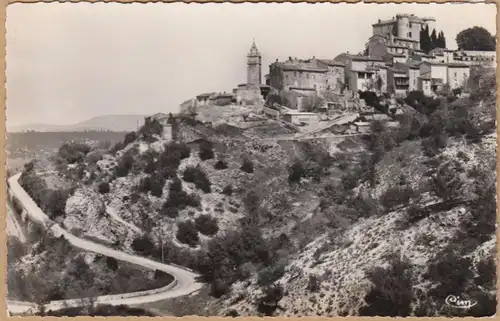 CPA St. Martin de Pallières, Vue générale, La Route et son Panorama vers les Montagnes, gel.