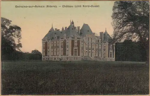 CPA Entrains sur Nohain, Chateau, cote Nord-Quest ungel.