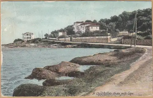 CPA  Cap d'Antibes, Un des petits Caps, ungel.