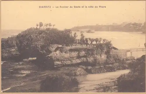 CPA Biarritz, Le Rocher du Basta et la cote du Phare, ungel.
