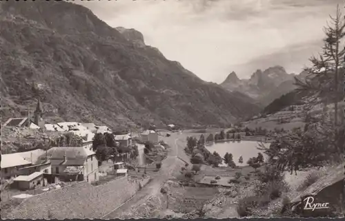 CP Le Lauzet, Vue générale, Dans le fond, les petites Séolanes.