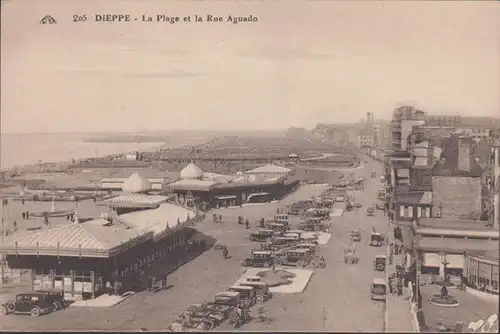 Cpa Dieppe, La Plage et la Rue Aguado, ungel.