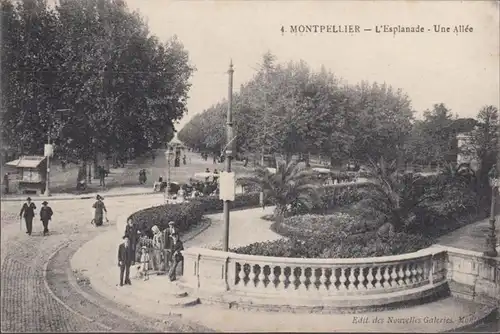 Cpa Montpellier, L'Esplande, Une avenue, uns.