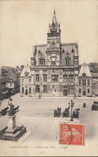 CPA Compiegne, L'Hotel de Ville.