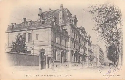 CPA Lyon, L'École du Service de Sante Militaire, englout. 1903