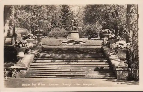 AK Baden bei Wien Lanner Strauß Denkmal Kurpark