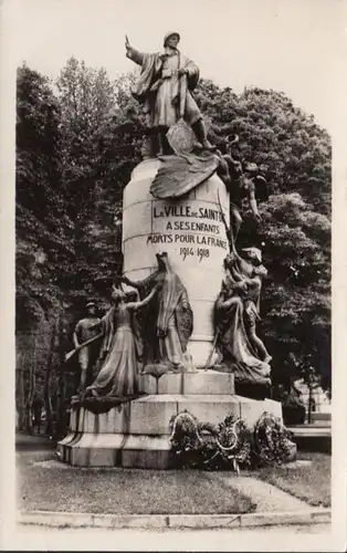 CPA Saint-Dié-les-Vosges Le Monument aux Morts, non circulé