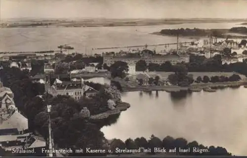 AK Stralsund Frankenteich mit Kaserne und Strelasund mit Blick auf Rügen Foto-AK, gelaufen 1929