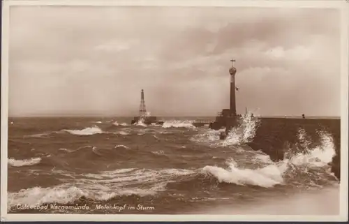 AK Warnemünde Molenkopf im Sturm, ungelaufen