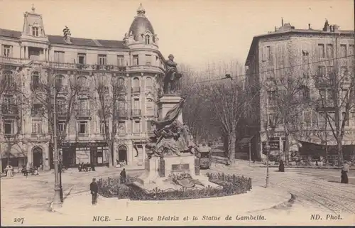 CPA Nice La Place Béatrix et la Statue de Gambetta, non circulé