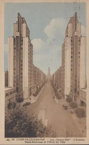CPA Villeurbanne Les Gratte Ciel Hôtel de Ville, circulé 1948