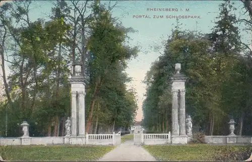 AK Rheinsberg Portal zum Schlosspark, ungelaufen