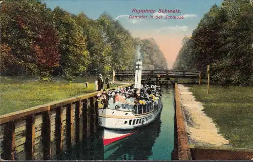 AK Ruppiner Schweiz Dampfer in der Schleuse, gelaufen 1914