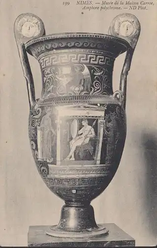CPA Nimes Musée de la Maison Carrée Amphore polychrome, circulé 1910