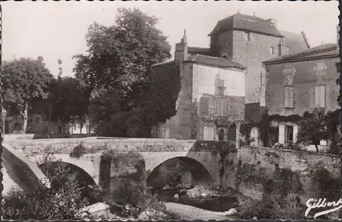 CP Confolens Le Vieux Château du Goire, non circulé