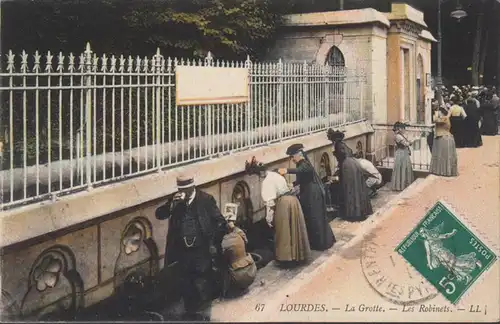 CPA Lourdes La Grotte Les Robinets, circulé 1913