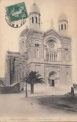 CPA Saint-Raphaël L'Eglise Notre-Dame, circulé
