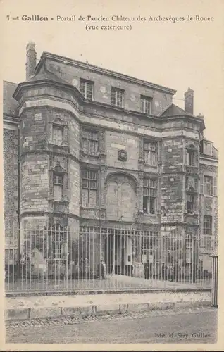 CPA Gaillon Portail de l'ancien Château  des Archevêques de Rouen, non circulé