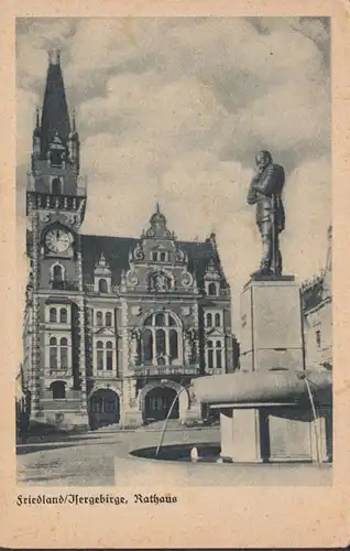 AK  Friedland Isergebirge Rathaus Brunnen Denkmal, ungelaufen