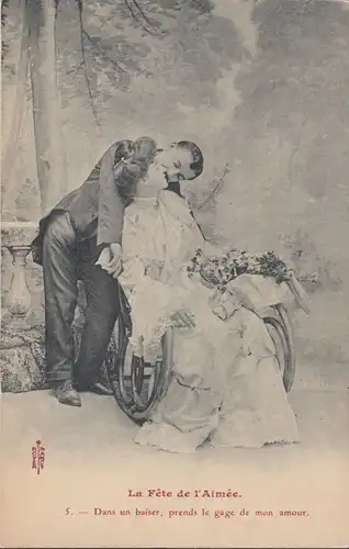 CPA La Fête de l'Aimée Dans un baiser prends le gage de mon amour, non circulé