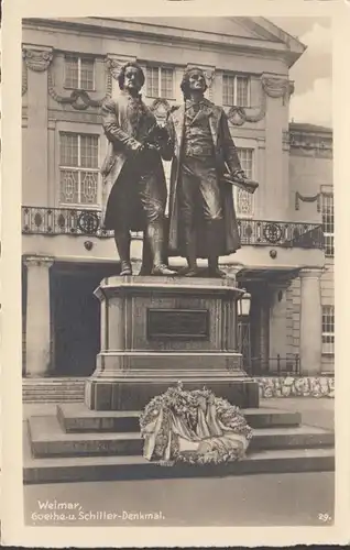 AK Weimar Goethe et le monument Schiller, incurvé