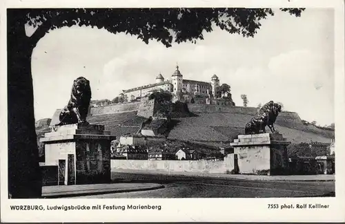 Würzburg Ludwigsbrücke mit Festung Marienberg, gelaufen 1954