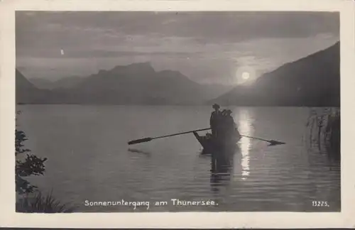 Coucher de soleil sur le lac Thuner, couru en 1924