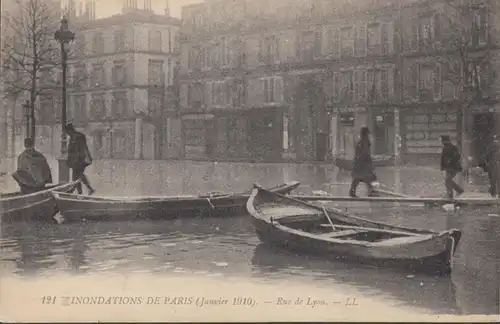 CPA Inondation de Paris Rue de Lyon, non circulaire