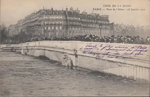 CPA Crue de la Seine Paris Pont de l'Alma, non circulé