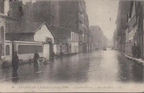 CPA Inondations Levallois-Perret Rue Fazillau, circulé 1910