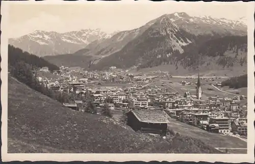 Vue panoramique de Davos, incurvée