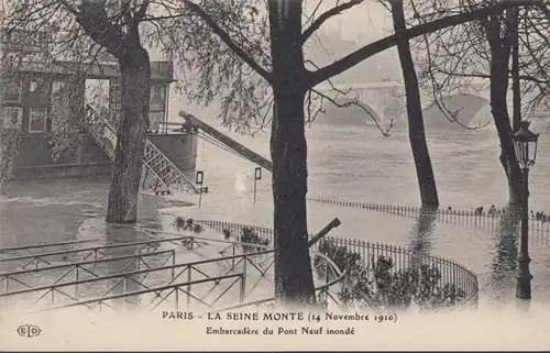 Paris Le Seine Monte Embarcadère du Pont Neuf Inondé, non circulé