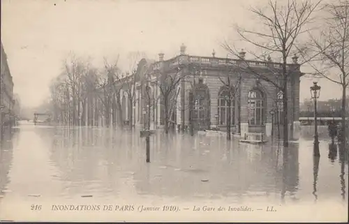 Inondations de Paris La Gare des Invalides, non circulé