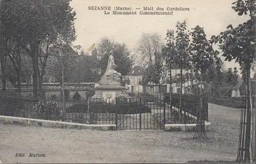 Sézanne Le Monument Commémoratif, non circulé