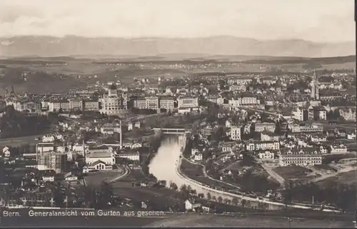 Bern vue générale depuis la ceinture, incurvée