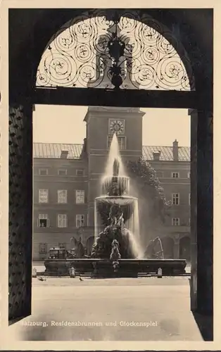 Salzburg, Residenzbrunnen und Glockenspiel, gelaufen 1952